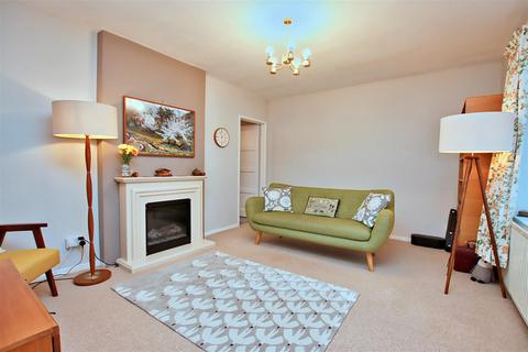 3 bedroom semi-detached house for sale, Monksmead, Borehamwood