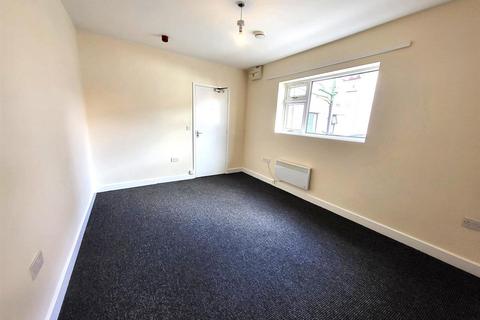 Studio to rent, Compton Road, Wolverhampton, WV3 9PU