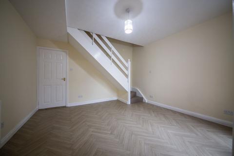 2 bedroom terraced house to rent, Crow Lane East, Newton-Le-Willows, WA12