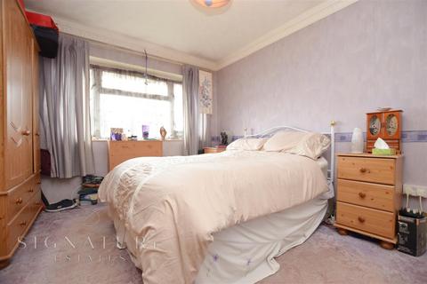 3a Old Dean, Bovingdon, Hemel Hempstead, HP3 0EU