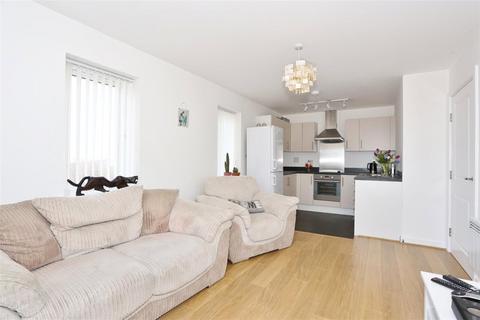 2 bedroom apartment to rent, Shetland House, Clydesdale Way, Belvedere, Kent, DA17