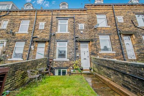 19 Ashwell Road, Heaton, Bradford, BD9 4BA