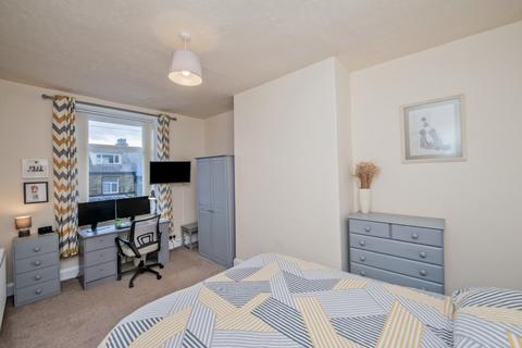 19 Ashwell Road, Heaton, Bradford, BD9 4BA