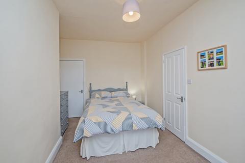 19 Ashwell Road, Heaton, Bradford, BD9 4BA