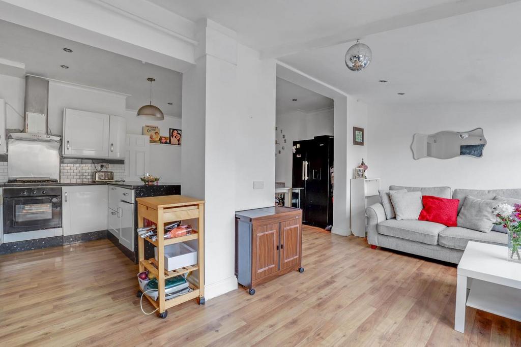 09-369b JHProp Wpen - 25 Warwick Road - 25-medium.jp