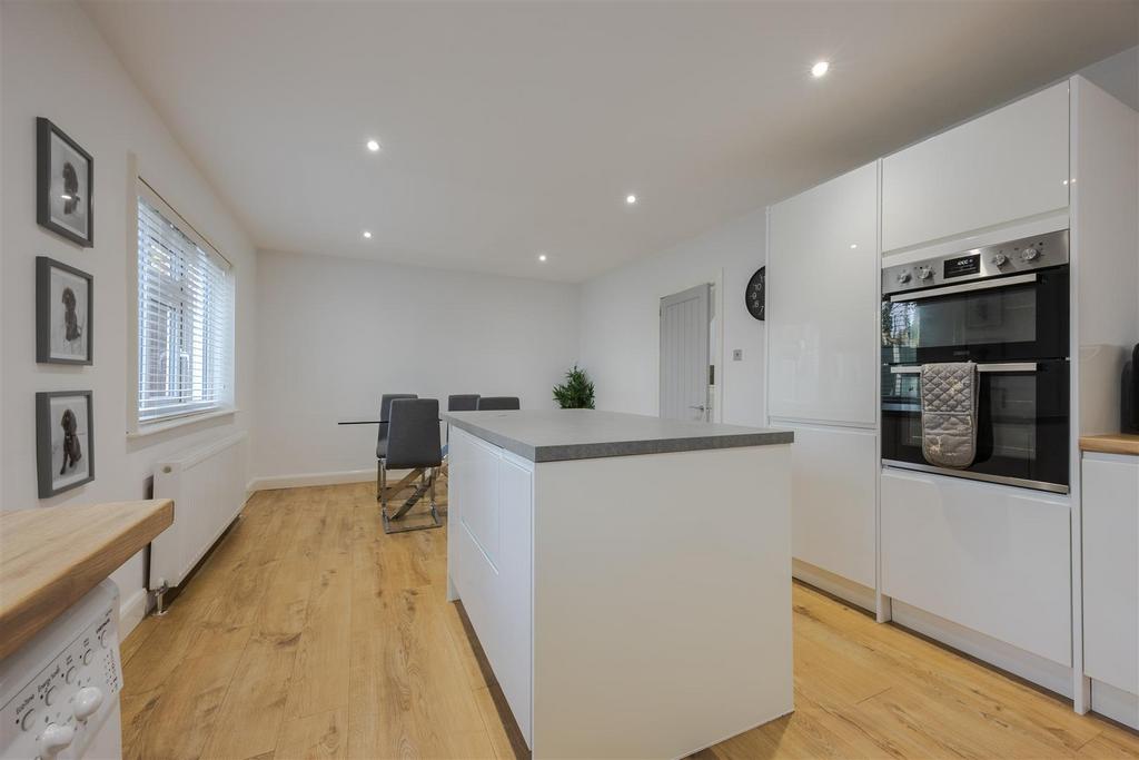 Kitchen diner