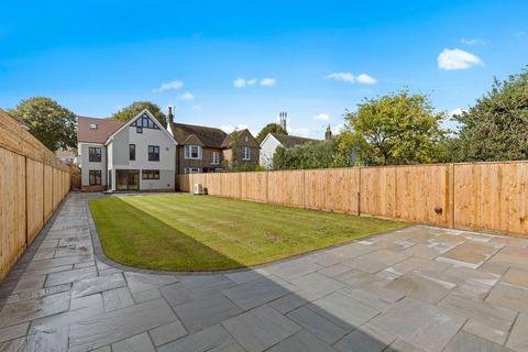 5 bedroom detached house for sale, Homefield Road, Town Centre, Worthing