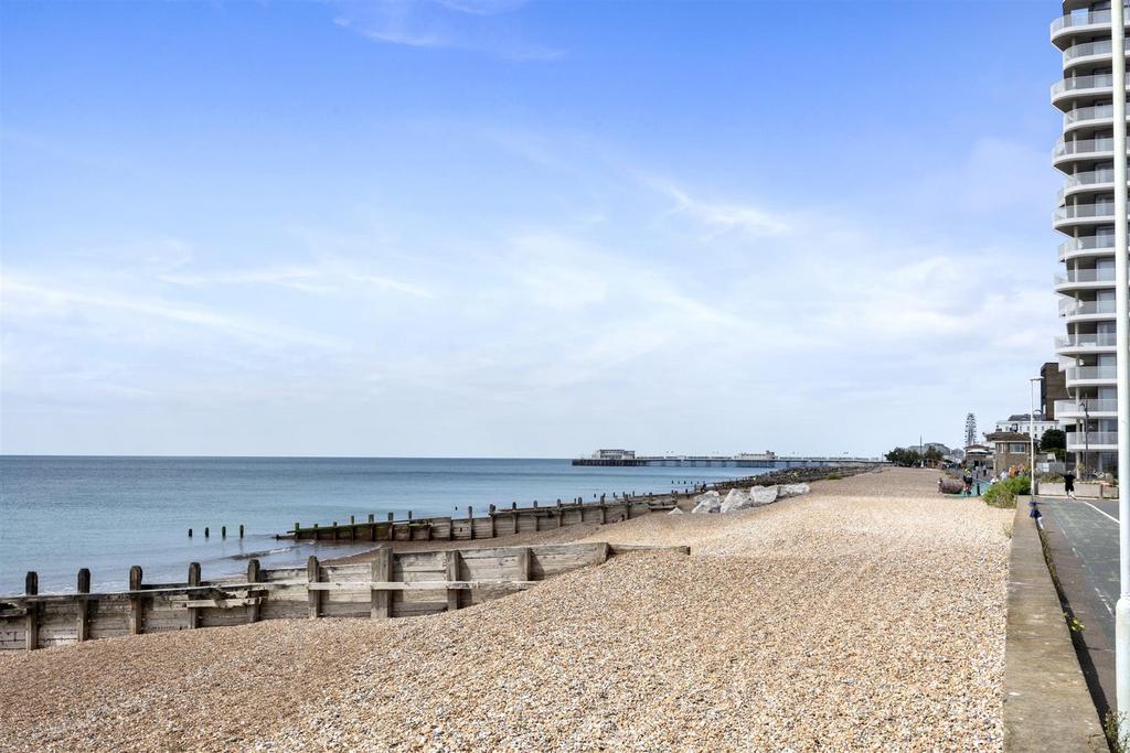 Beach 2.jpg