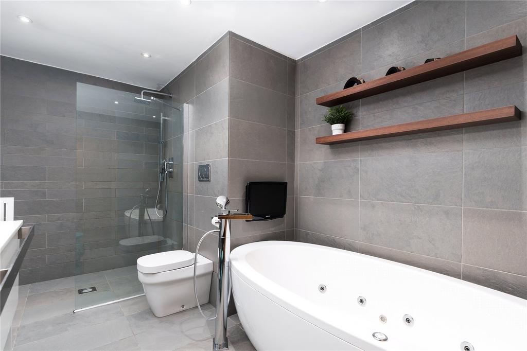 Ensuite Bathroom