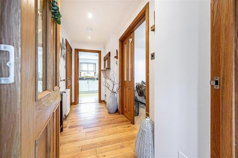 11 Bayview, Torryburn, Dunfermline, KY12 8SW