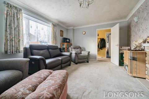 2 bedroom semi-detached bungalow for sale, Lovell Gardens, Watton