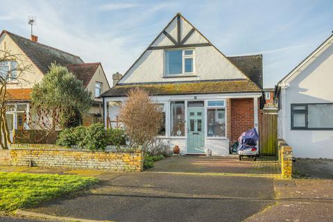 2 bedroom detached house for sale, Alfred Road, Birchington, CT7