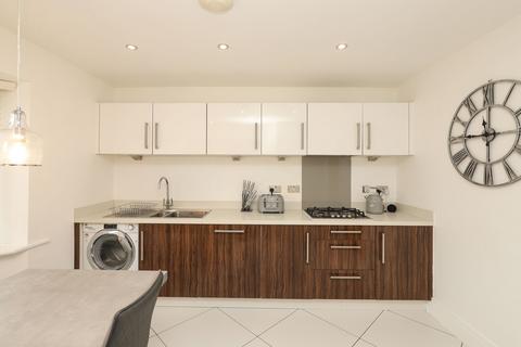 10 Barrow Way, Laughton Common, Sheffield, S25 3AB
