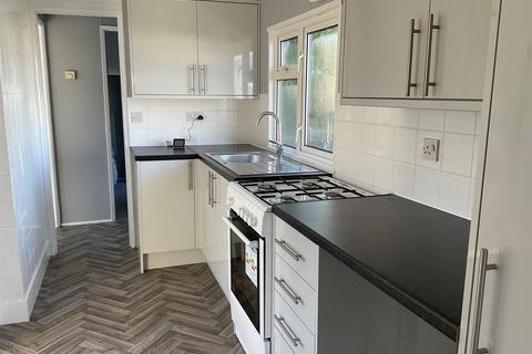 1 bedroom park home for sale, Cummings Hall Lane, Noak Hill, Romford, Essex