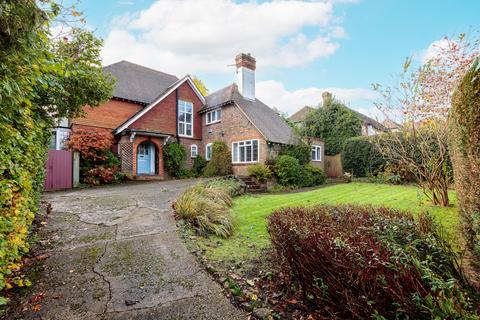 5 bedroom detached house for sale, Yardley Park Road, Tonbridge, Kent, TN9