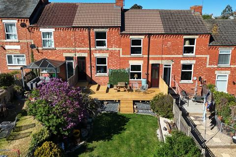 4 bedroom terraced house for sale, Coronation Avenue, Kettering NN14