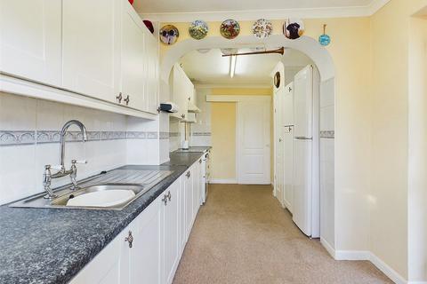 2 bedroom bungalow for sale, Laynes Road, Hucclecote, Gloucester, Gloucestershire, GL3