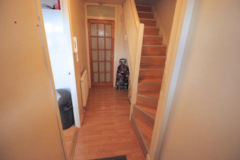 4 bedroom flat to rent, Canning Town, E16 4HS