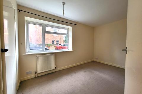 2 bedroom flat to rent, Bath Road, Reading, RG1