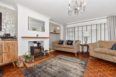 3 bedroom detached house for sale, Corrance Green, Maidstone ME15