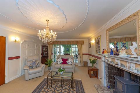 12 Beacon Rise, Walsall, WS9 0TQ