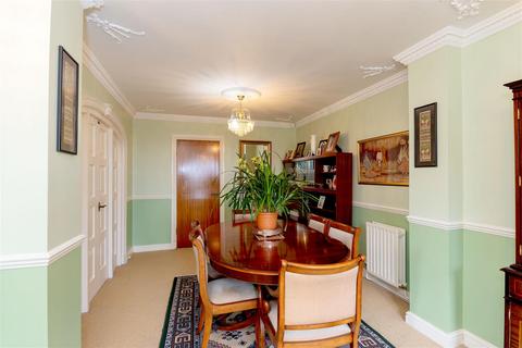 12 Beacon Rise, Walsall, WS9 0TQ