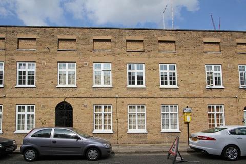 1 bedroom flat to rent, Whittlesey Street, London SE1