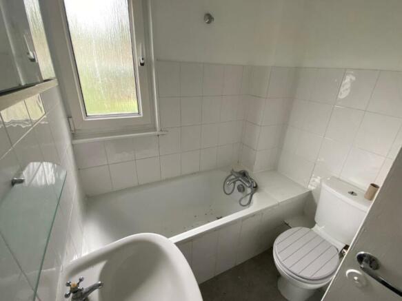 Bathroom.jpeg