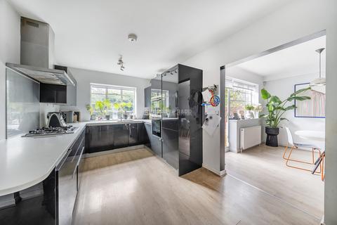 4 bedroom semi-detached house for sale, Hampstead Garden Suburb N2