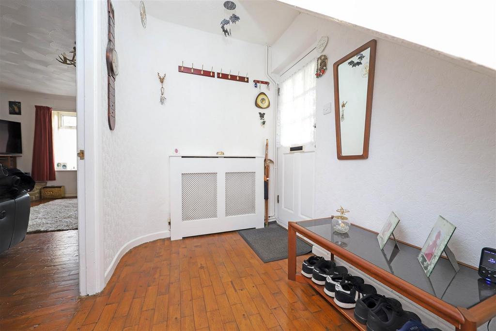 Nicholas james west way hallway .jpg