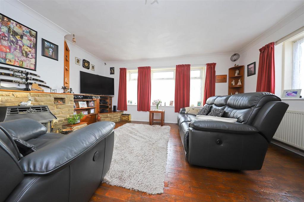 Nicholas james west way living .jpg