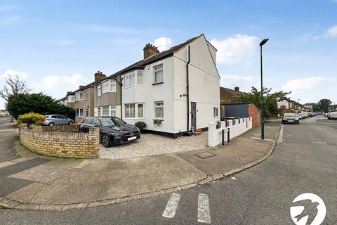 4 bedroom semi-detached house to rent, Westbrooke Road, Welling, DA16