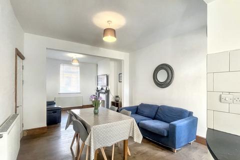 1 bedroom in a house share to rent, Midland Street, Sheffield S1