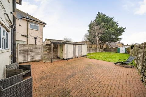 2 bedroom semi-detached house for sale, Jemmett Road, Ashford, Kent, TN23