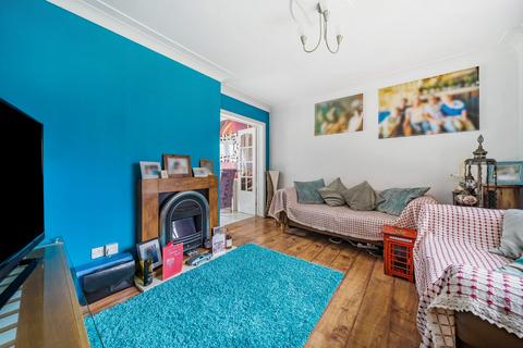 2 bedroom semi-detached house for sale, Jemmett Road, Ashford, Kent, TN23