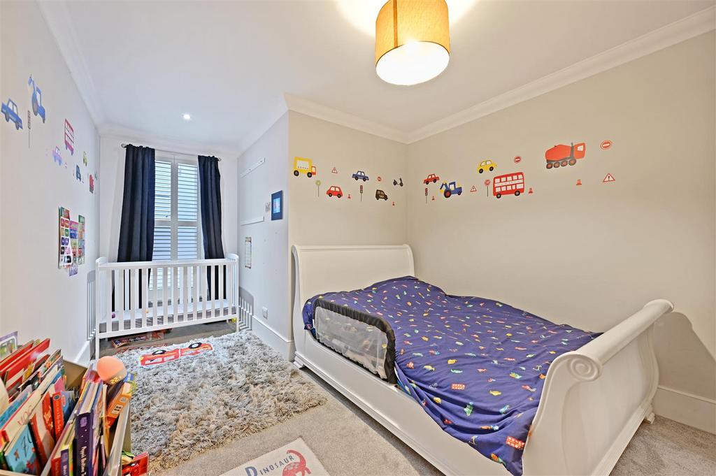 Batoum Gardens - LGF - Bedroom3 (1).JPG