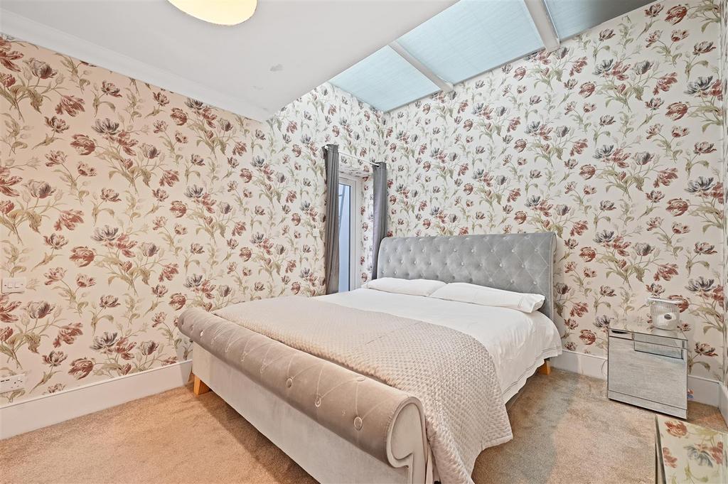Batoum Gardens - LGF - Bedroom A3 (1).JPG