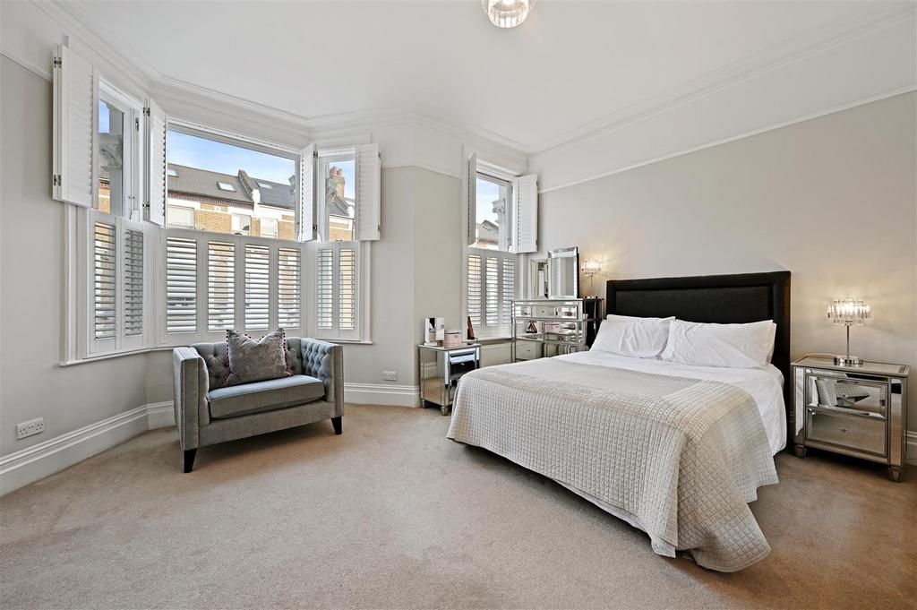 Batoum Gardens - Bedroom B3 (1).JPG