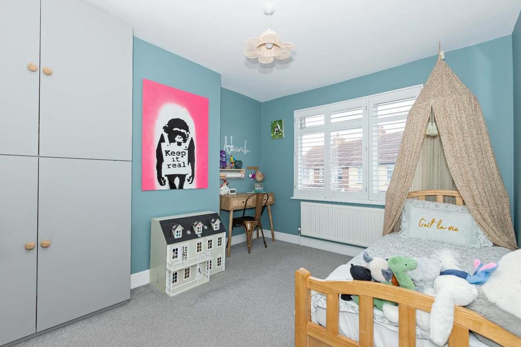 5 Myrtle Crescent 6.JPG