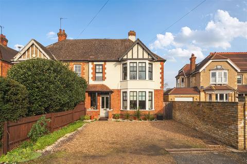 101 Bromham Road, Bedford, MK40 4BS