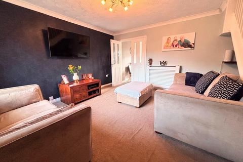 3 bedroom end of terrace house for sale, Farmers Close, Wootton Fields, Northampton NN4