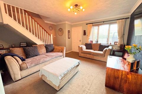 3 bedroom end of terrace house for sale, Farmers Close, Wootton Fields, Northampton NN4