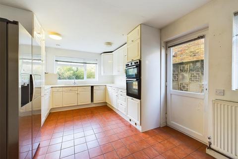 undefined, Woodfield Avenue, Northwood HA6