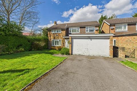 4 bedroom detached house for sale, Woodfield Avenue, Northwood HA6
