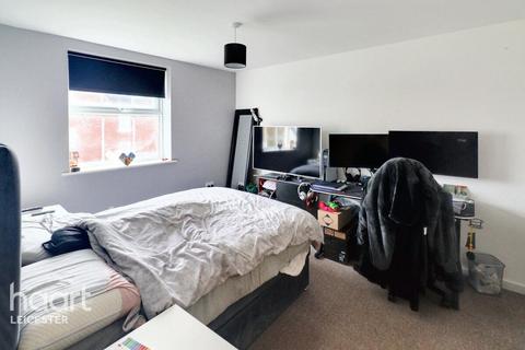 Apartment 4, 30 Brompton Road, Hamilton, Leicester, LE5 1PQ