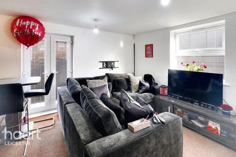 Apartment 4, 30 Brompton Road, Hamilton, Leicester, LE5 1PQ