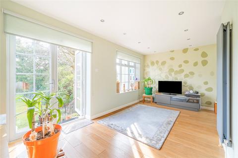 3 bedroom detached house for sale, Malvern Road, Surbiton KT6