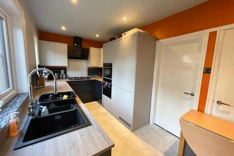 32 Marina Crescent, Skipton, BD23 1TR