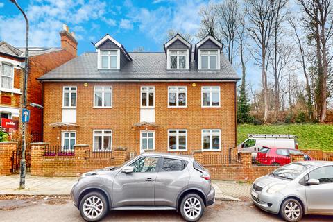 4 bedroom townhouse to rent, Anerley Park, London