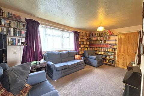 3 bedroom terraced house for sale, Webb Rise, Stevenage